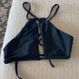 Super cute black o Neil bikini top